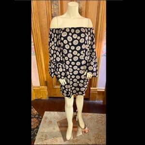 NWOT | Veronica M Navy & Cream Bell Sleeves Dress